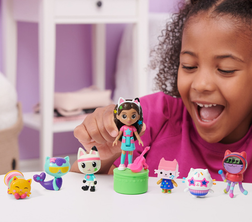 Gabby's Dollhouse Cat Sada 7 figurek Deluxe Gabby's Dollhouse + příslušenství s překvapením