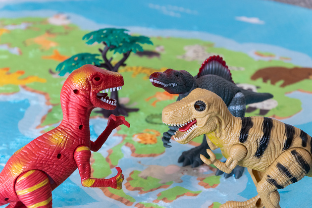 Sada figurek dinosaurů se světly a zvuky 3 ks