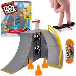 Tech Deck sada hmatníků Ramp SK8 Garage + skateboard