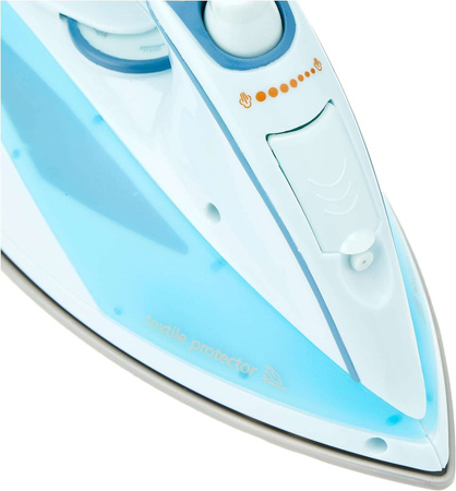 Velká žehlička Braun s podložkou pro děti Klein