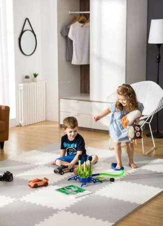 Humbi Velká vzdělávací podložka z tlusté pěny 180 x 180 x 1 cm XXL 9 dílků 62 x 62 x 1 cm Barva bílá a šedá bílá a šedá