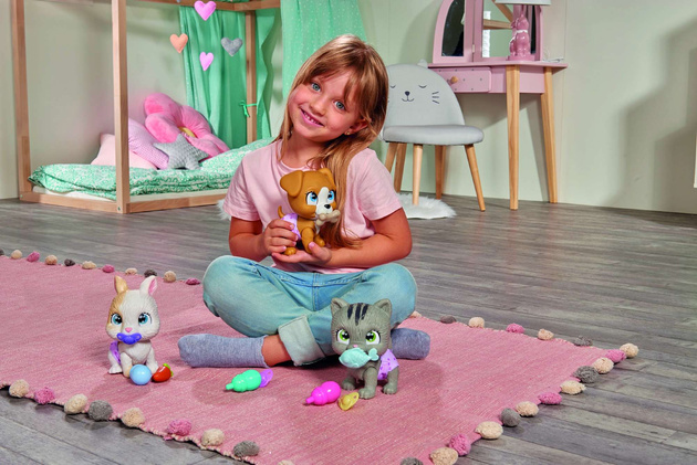 Pamper Petz figurka Interaktivní kočka z plenkového gangu 20 cm + příslušenství