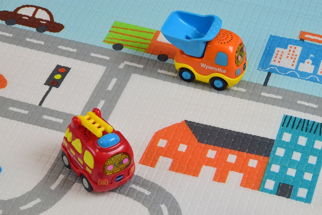 Humbi oboustranná výuková pěnová podložka Ulice Zvířata 180 x 150 x 2 cm pastelově silná velká