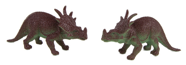 Divoká sada figurek dinosaurů v kontejneru 40 kusů