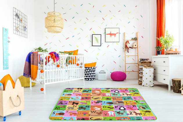 Humbi Piankowa dwustronna mata edukacyjna Szachownica 3w1 Polski Alfabet Cyfry Obrazki Kontrastowe czarno-biała 150 x 180 x 1 cm