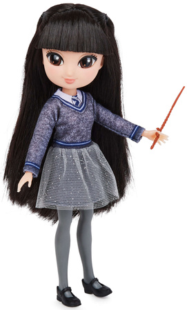 Harry Potter Cho Chang figurka panenky s hůlkou 20 cm