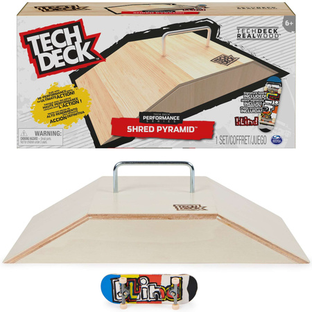 Tech Deck Fingerboard Shred Pyramid dřevěná rampa + skateboard