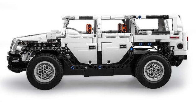 CaDA Stavební kostky dálkově ovládané White Warrior H2 32 cm RC Dual Mode control 575 kusů