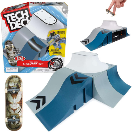 Tech Deck Fingerboard Speedway Hop Ramp + sada skateboardů