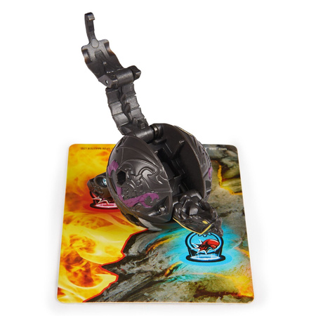 Bakugan Smoke Black transformující se bojová figurka + karty
