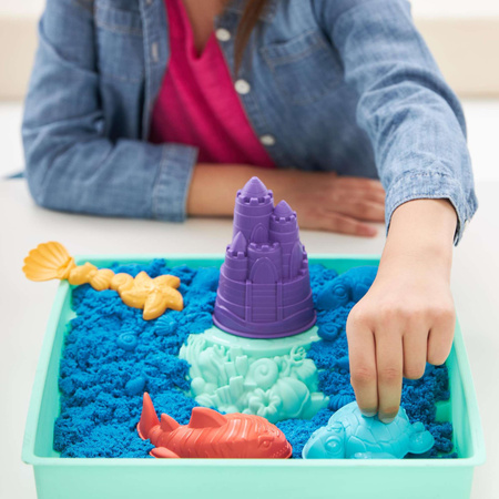 Kinetic Sand plast Kinetic Sand modrá sada hradu z písku + formičky a příslušenství Spin Master