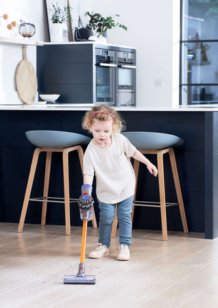 Dětský akumulátorový vertikutátor Dyson se zvukem Casdon