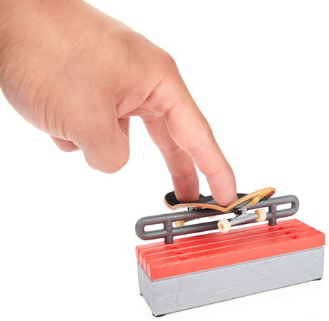 Tech Deck hmatník Chocolate VS Series set 2 skateboardů a brusky